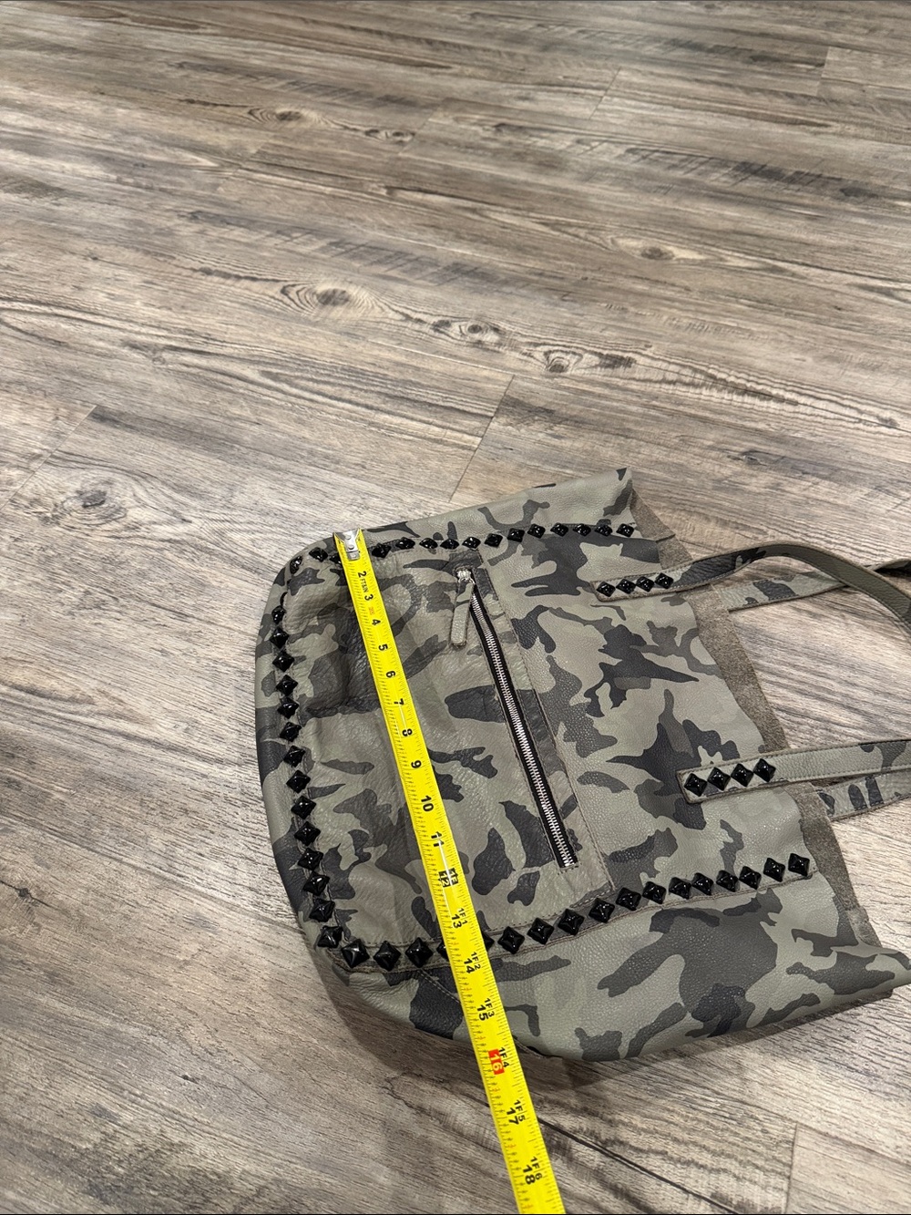 LAGGO 'Miley' Leather Tote Bag in Olive Camo - Picture 10 of 14